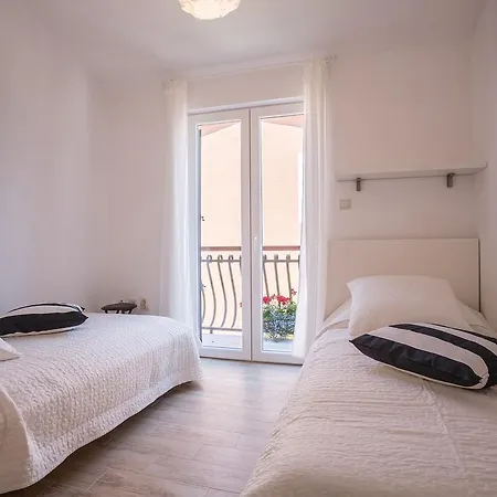 Apartamento Oleandar Rogoznica (Sibenik-Knin)